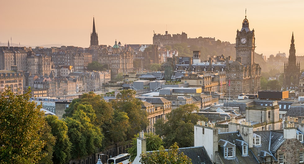 Billig resa till Edinburgh